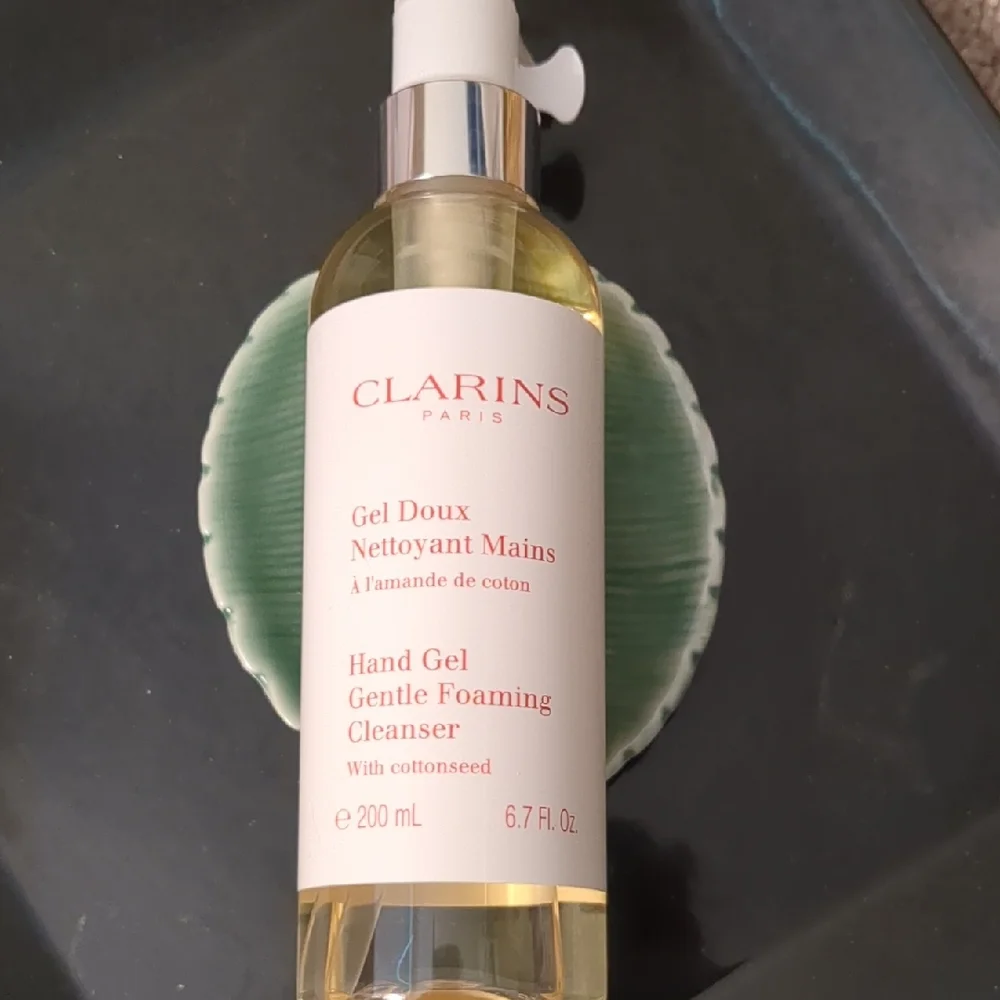 Gentle Foaming Cleanser